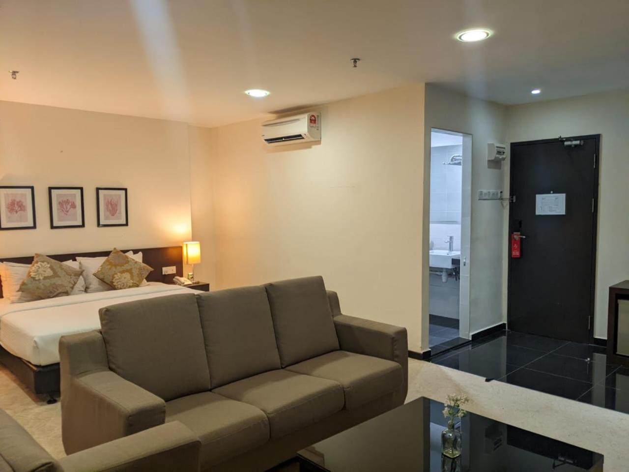 סגאמאט The View Hotel מראה חיצוני תמונה